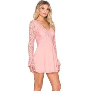 Tularosa Skylar Floral Blush Pink Lace Bell Sleeve Babydoll Mini Dress S